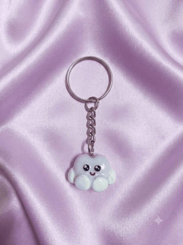 Purple heart - keychain in lavender, front view